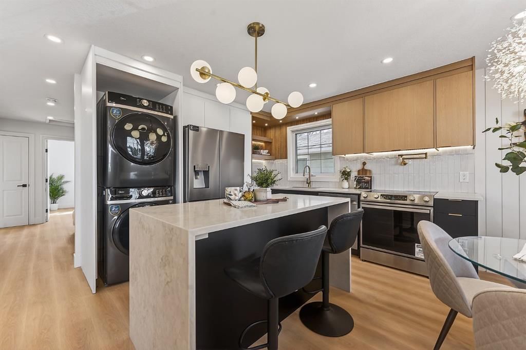 1607 Marlyn Way NE, Calgary — photo 5 of 50