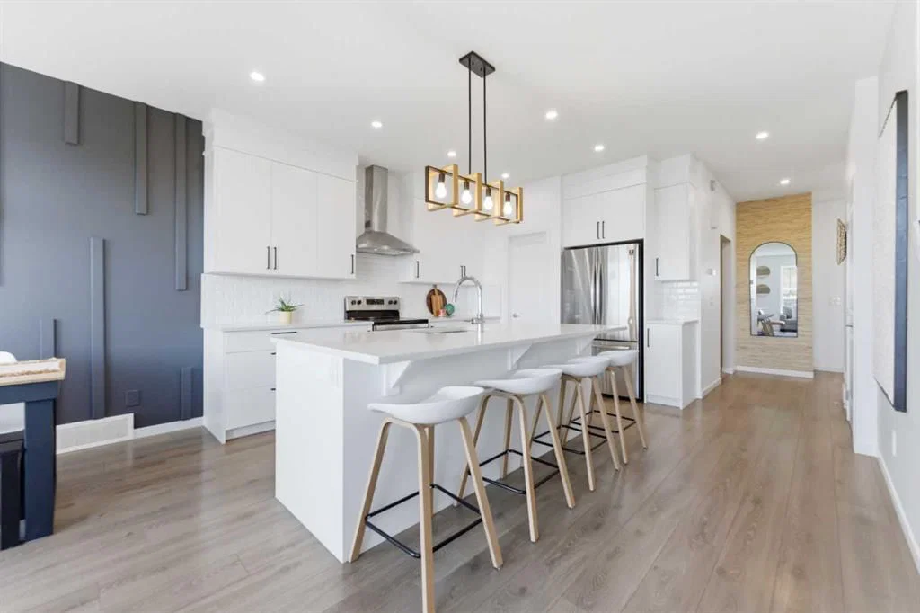 912 Seton Circle SE, Calgary — photo 5 of 40