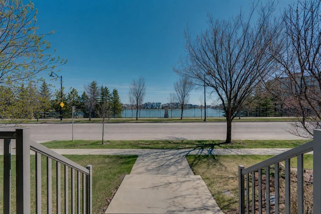 2280 Mahogany Boulevard SE, Calgary — photo 2 of 46
