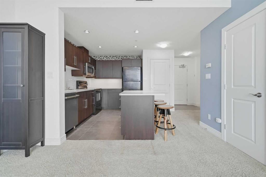 1108, 55 Spruce Place SW, Calgary — photo 4 of 21