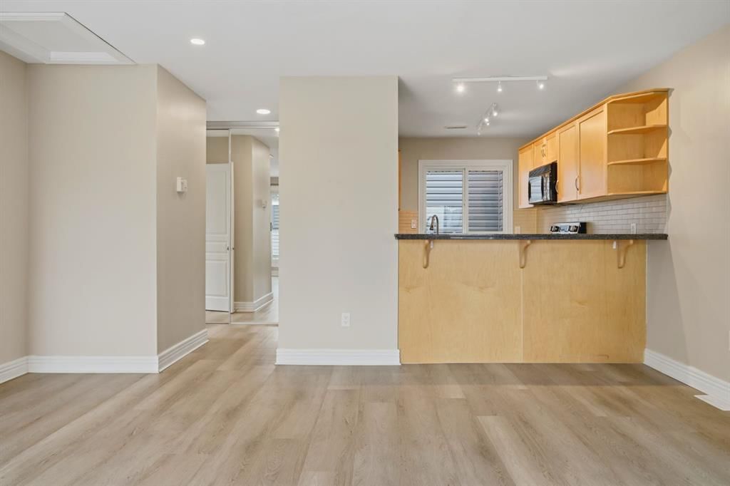 265, 78 Glamis Green SW, Calgary — photo 5 of 23