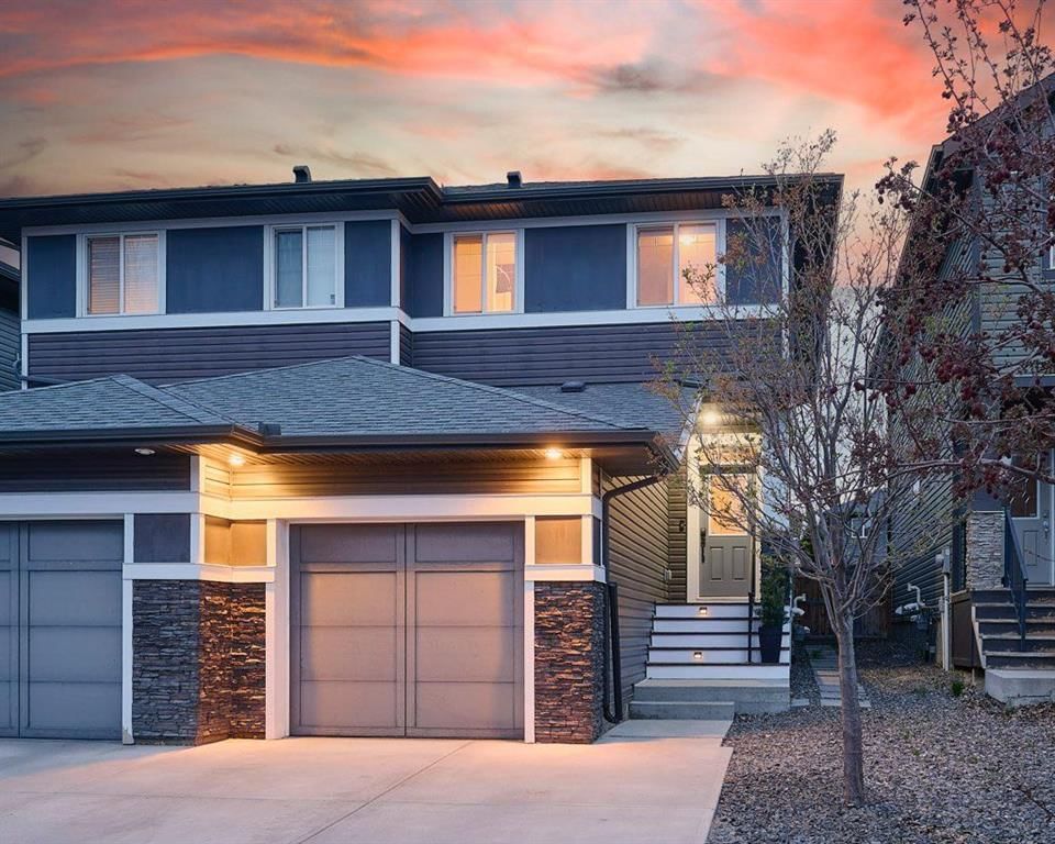 194 Legacy Mews SE, Calgary — main listing photo