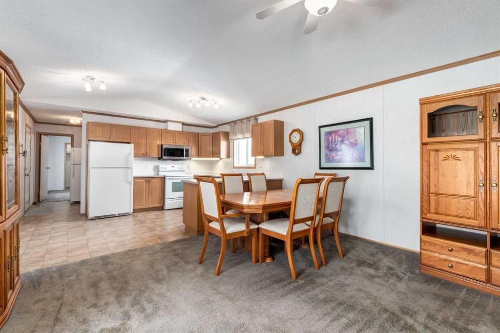 95, 99 Arbour Lake Road NW, Calgary — photo 5 of 29