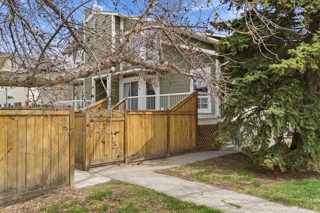 2, 1939 25A Street SW, Calgary — photo 4 of 50