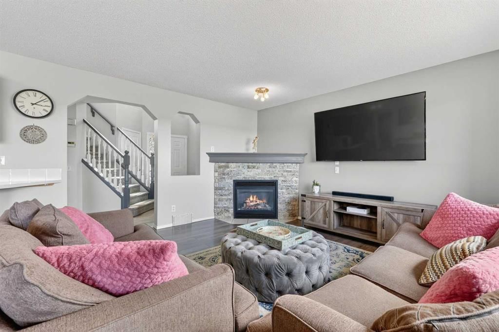 112 Chaparral Circle SE, Calgary — photo 5 of 50