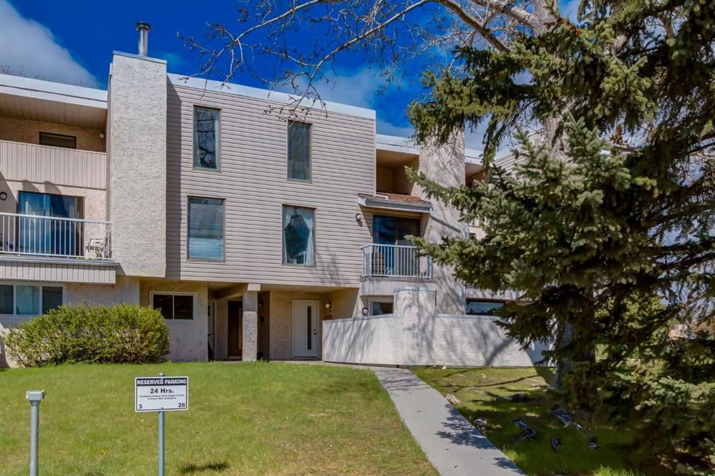 108, 3500 Varsity Drive NW, Calgary — main listing photo