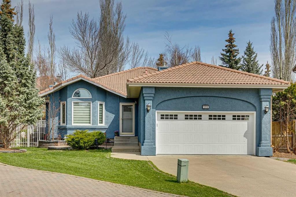 256 Sirocco Place SW, Calgary — main listing photo