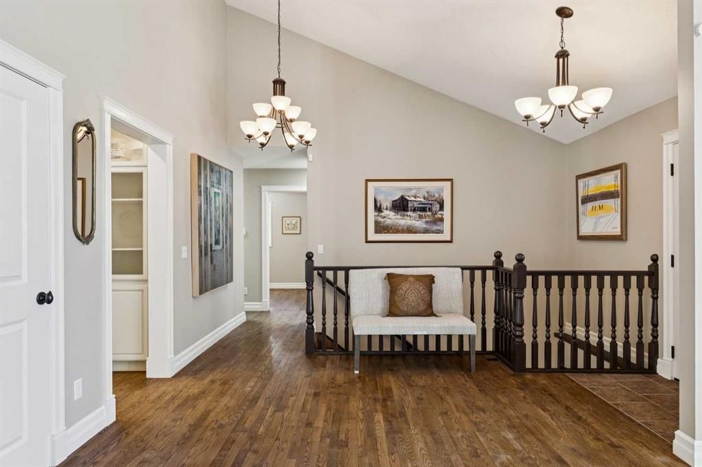 256 Sirocco Place SW, Calgary — photo 3 of 49