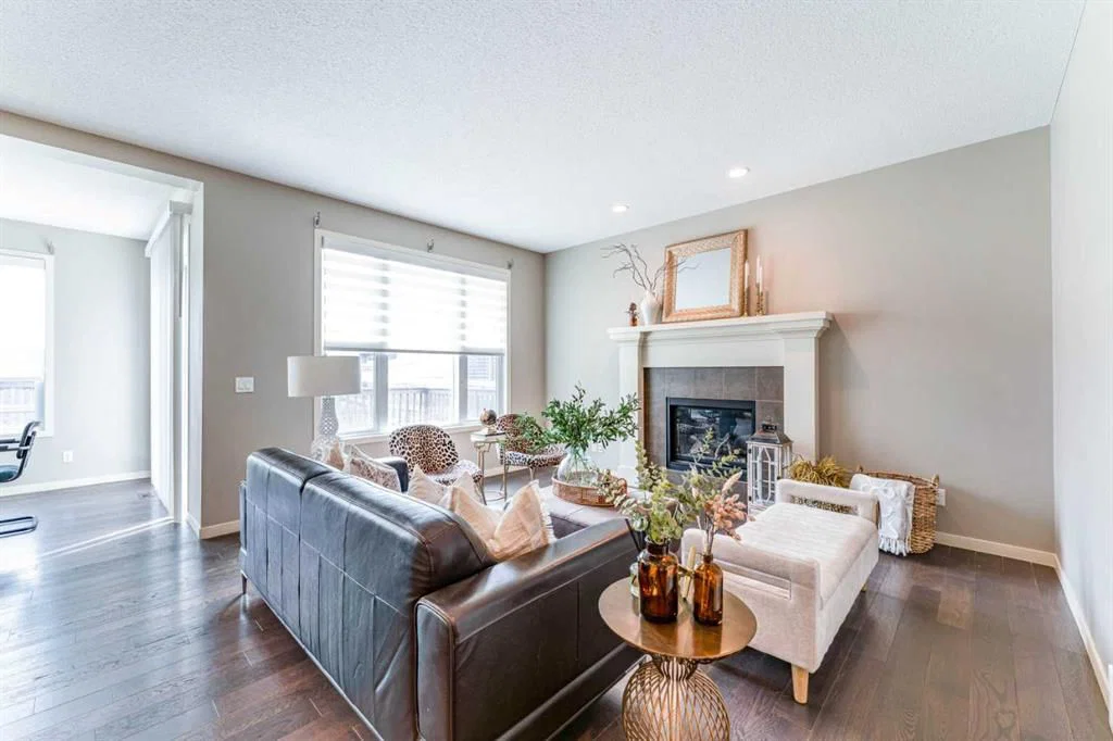 292 Auburn Bay Drive SE, Calgary — photo 4 of 38
