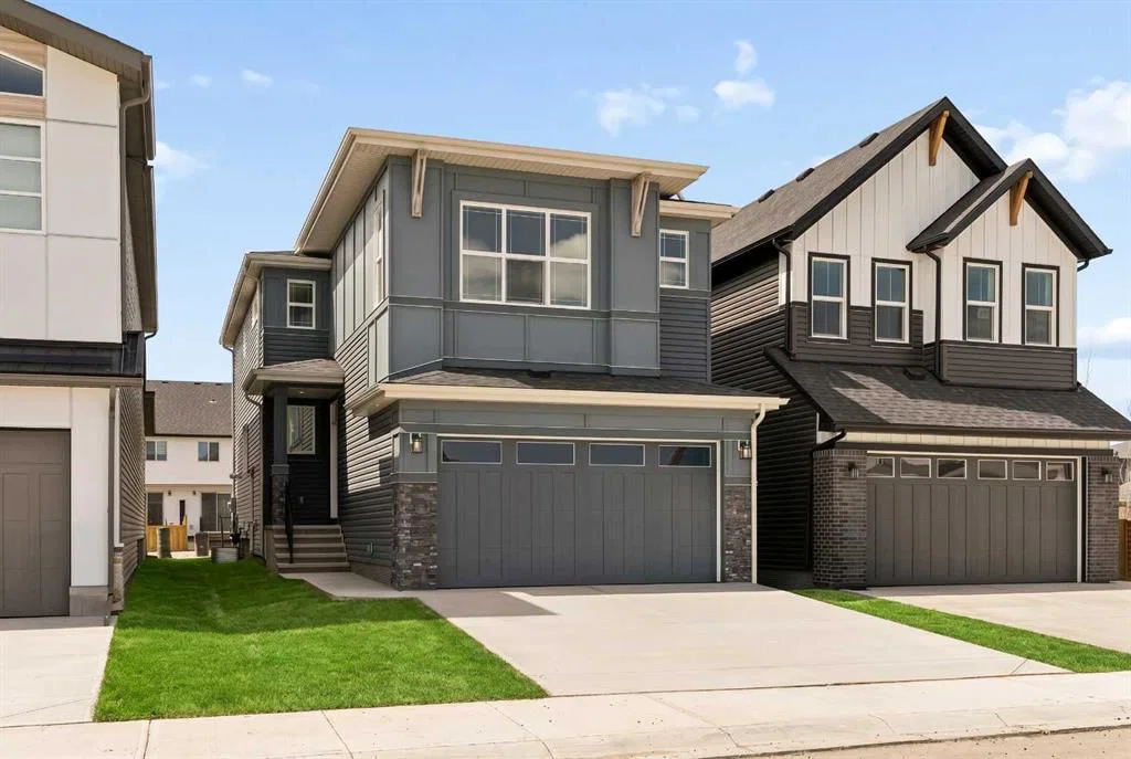 120 Creekstone Circle SW, Calgary — main listing photo