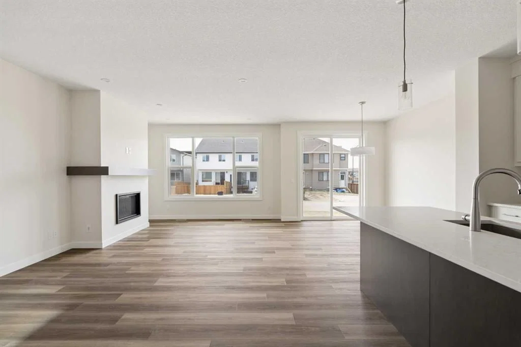 120 Creekstone Circle SW, Calgary — photo 2 of 37