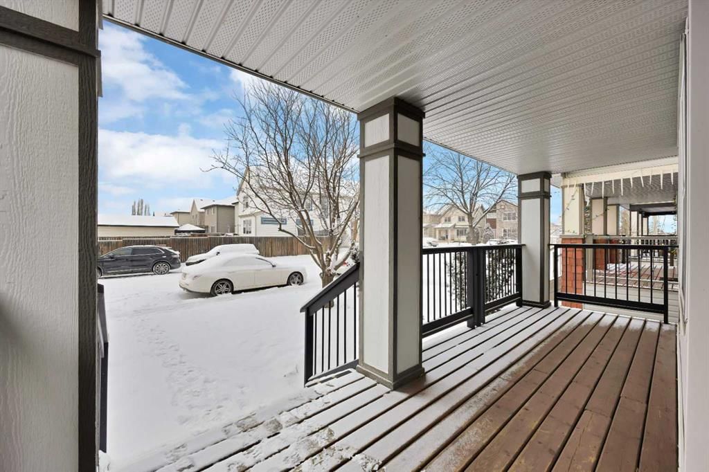 67 Copperstone Circle SE, Calgary — photo 4 of 48