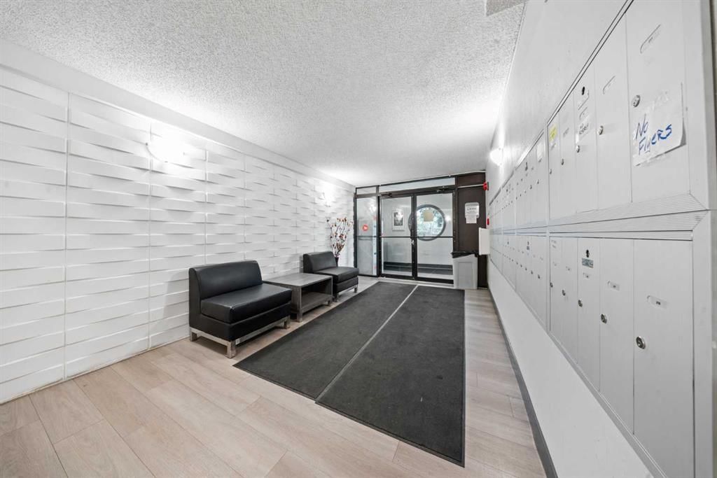 201, 1602 11 Avenue SW, Calgary — photo 3 of 24