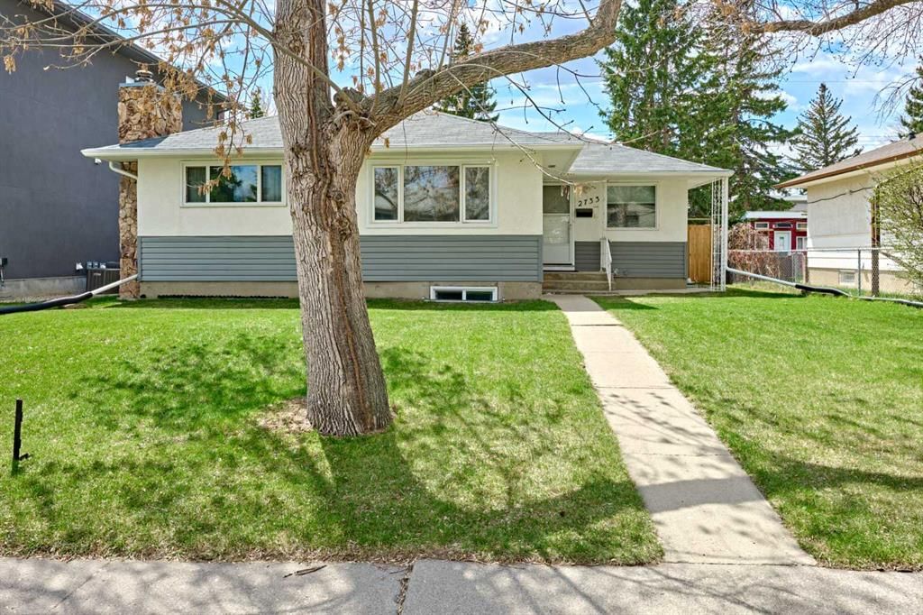 2733 Brecken Road NW, Calgary — photo 2 of 50