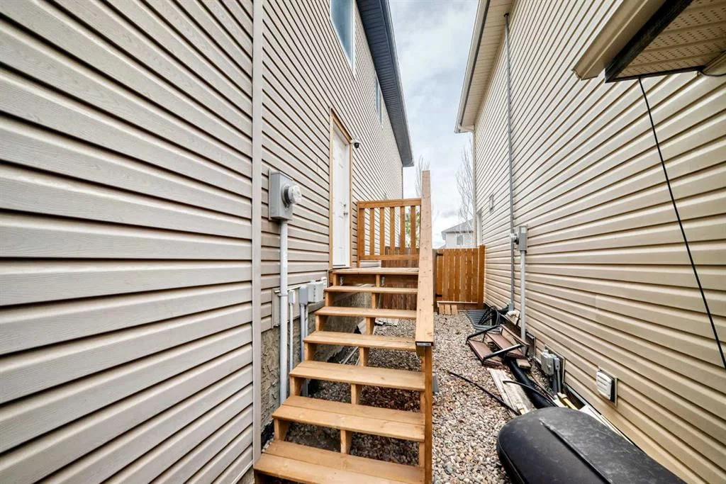 225 Kincora Heights NW, Calgary — photo 5 of 38