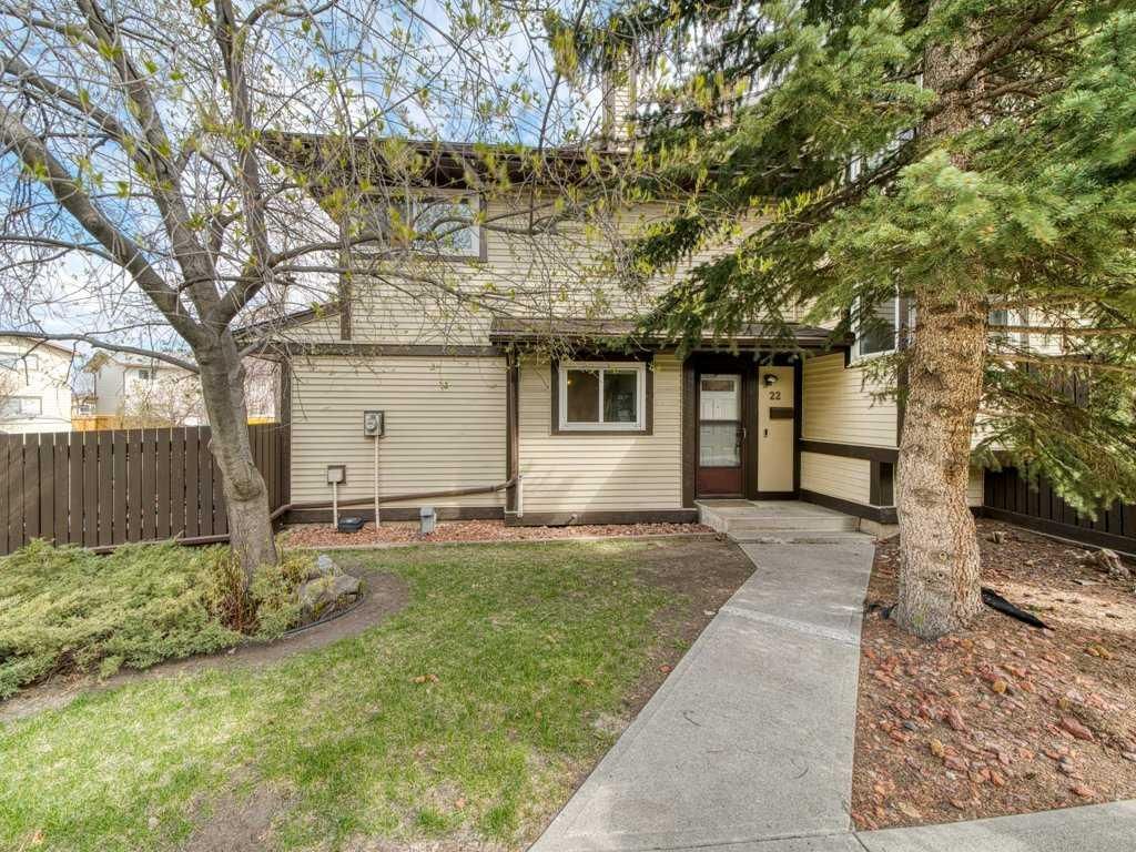 22, 115 Bergen Road NW, Calgary — photo 2 of 29