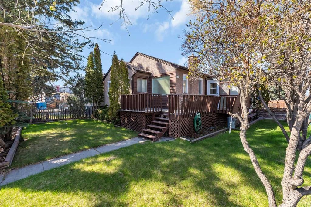 426 8 Avenue NE, Calgary — photo 4 of 29