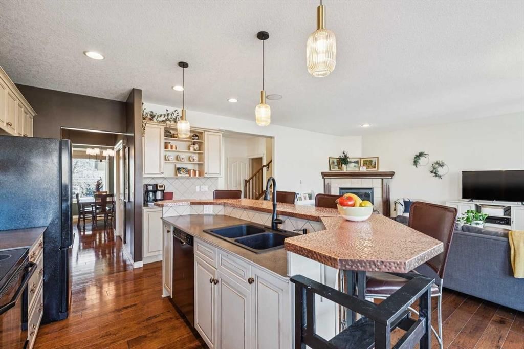 444 Royal Oak Circle NW, Calgary — photo 5 of 50