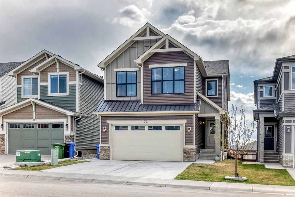 73 Lucas Heights NW, Calgary — main listing photo