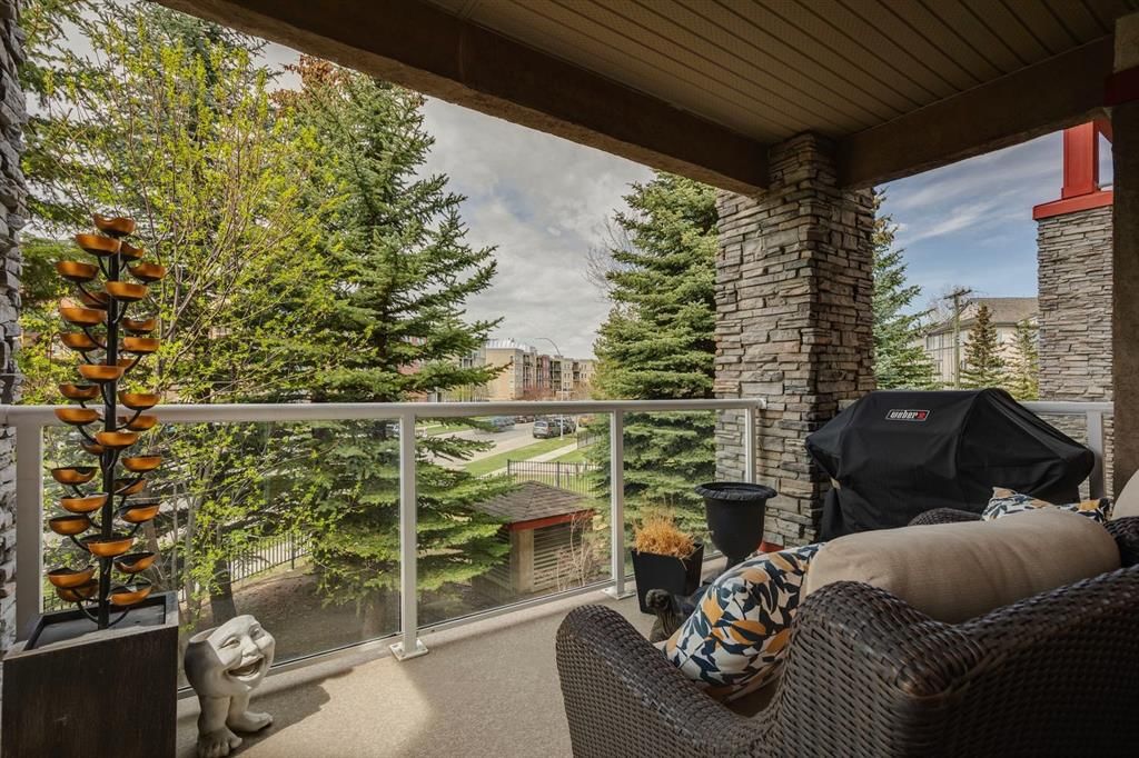 ., 2205 Lake Fraser Green SE, Calgary — main listing photo