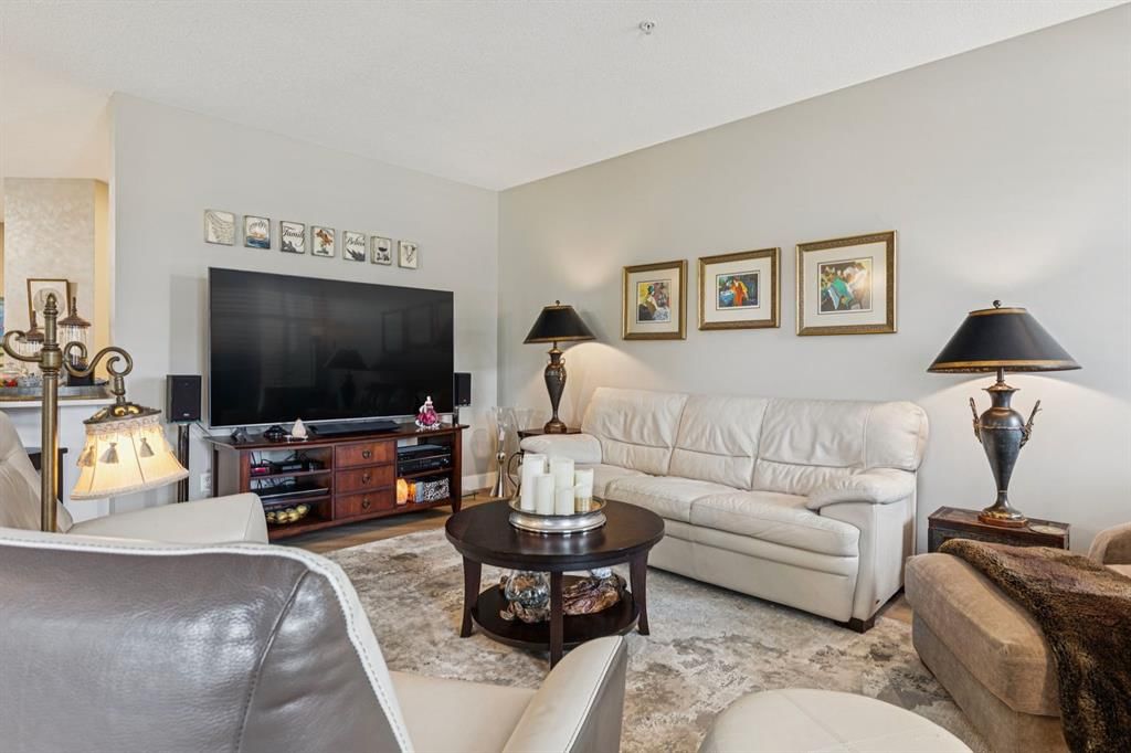 ., 2205 Lake Fraser Green SE, Calgary — photo 4 of 49