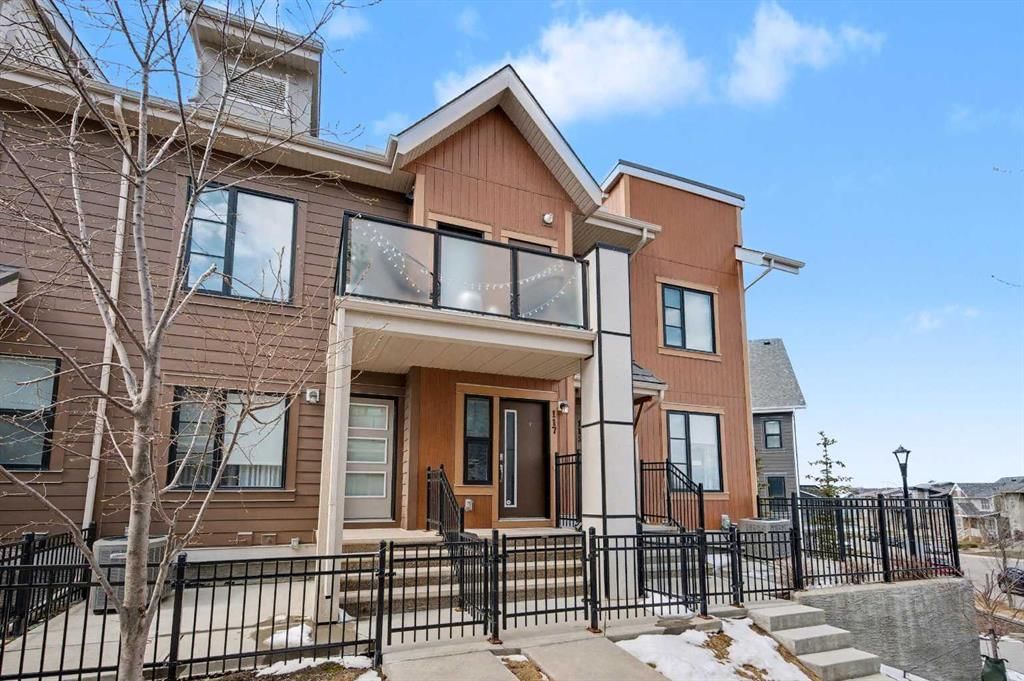 117 Livingston Common NE, Calgary — main listing photo