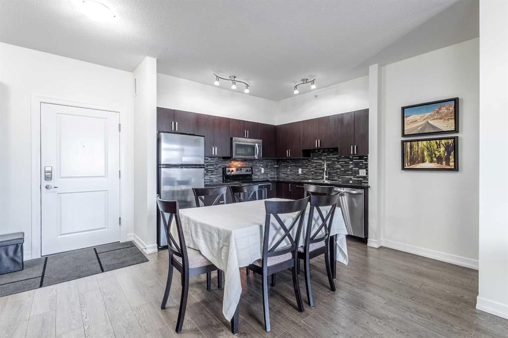 403, 117 Copperpond Common SE, Calgary — photo 5 of 38