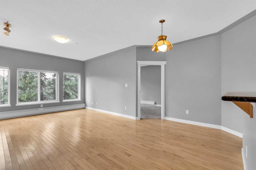 427, 20 Discovery Ridge Close SW, Calgary — photo 4 of 29