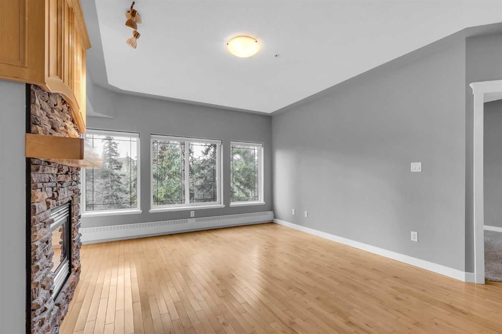 427, 20 Discovery Ridge Close SW, Calgary — photo 5 of 29