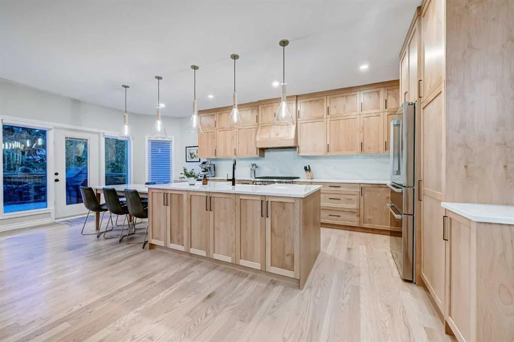 156 Christie Park View SW, Calgary — photo 4 of 37