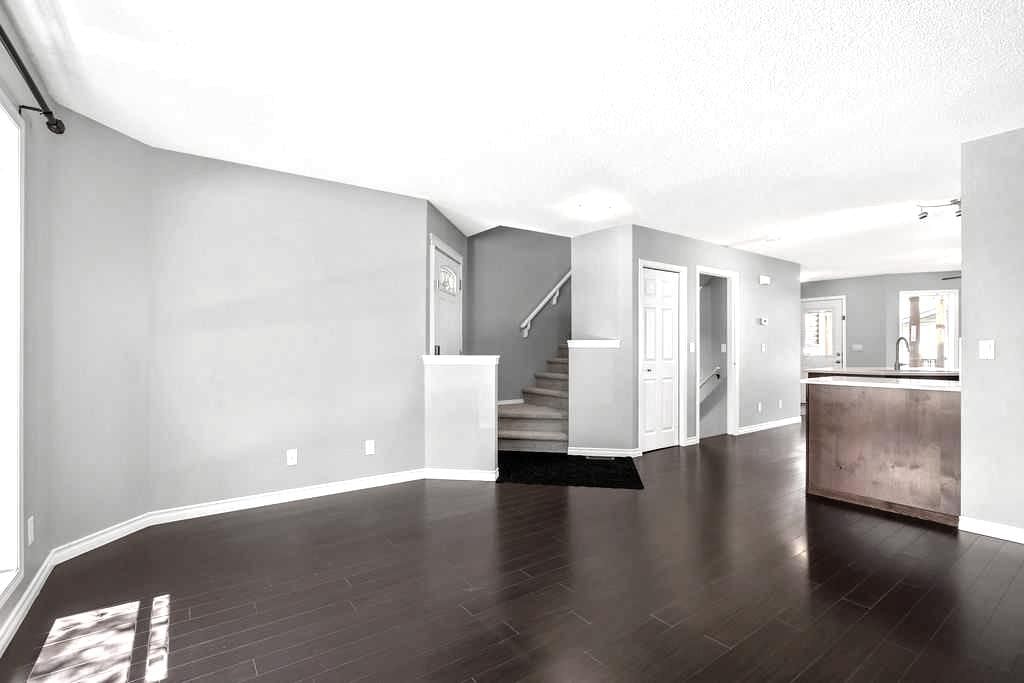 159 Cranberry Green SE, Calgary — photo 3 of 44