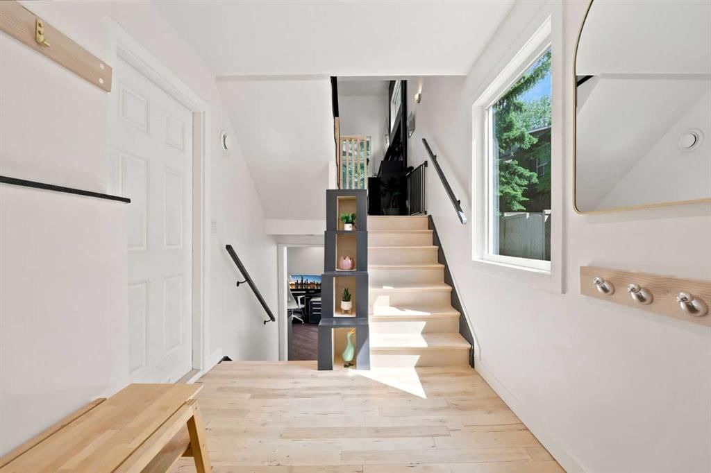 68, 27 Silver Springs Drive NW, Calgary — photo 4 of 50
