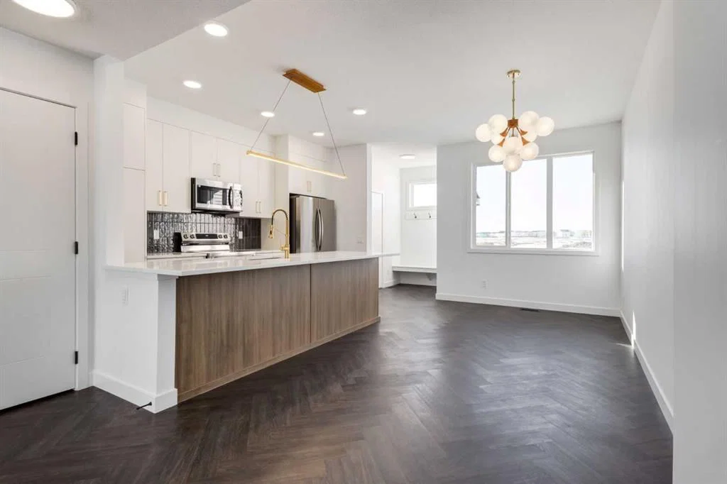 37 Sora Passage SE, Calgary — photo 3 of 23