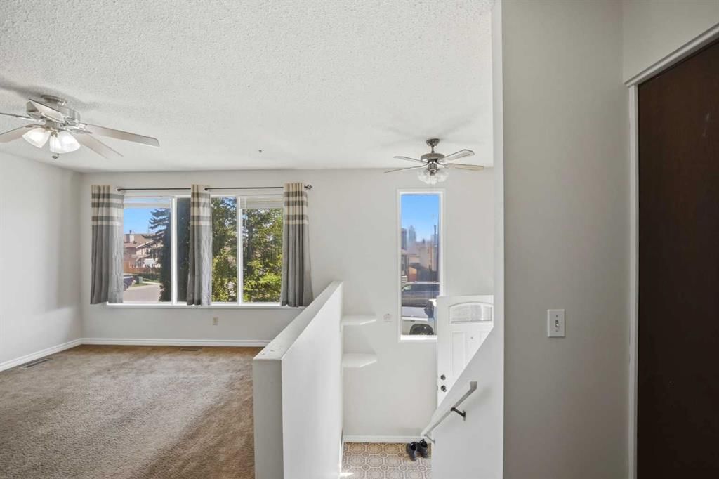 62 Templeson Crescent NE, Calgary — photo 5 of 35