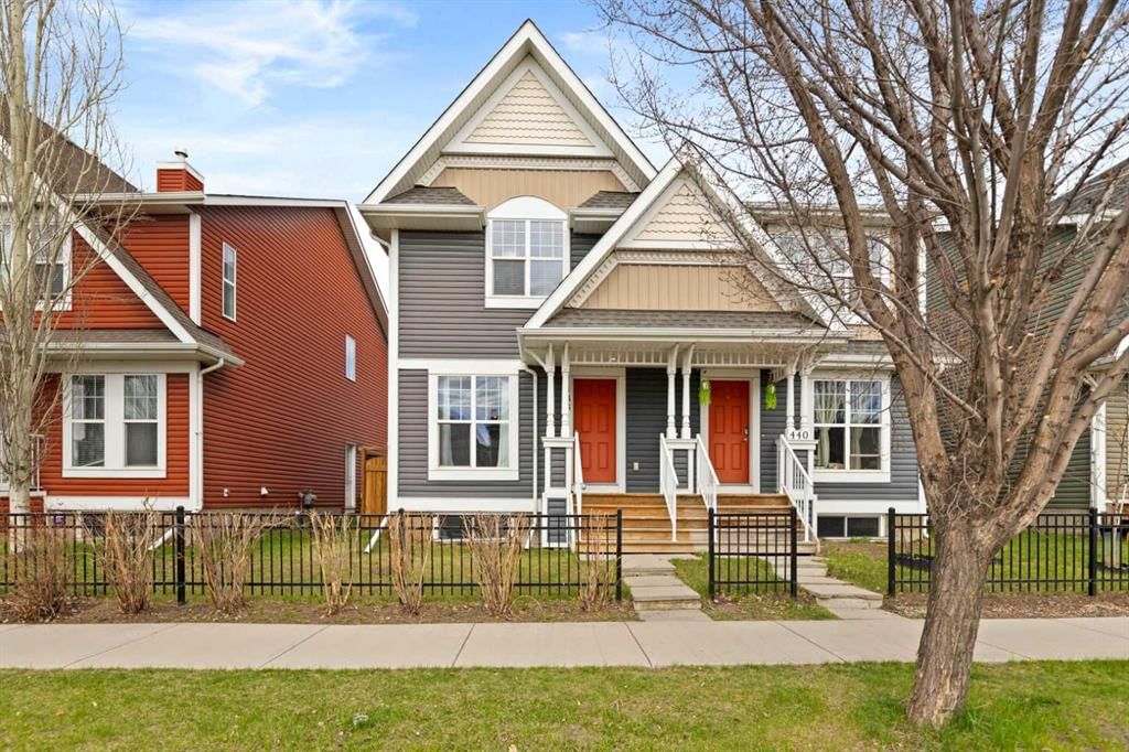 436 Auburn Bay Avenue SE, Calgary — main listing photo