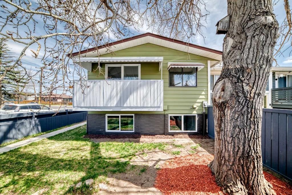 F, 903 44 Street SE, Calgary — photo 2 of 29