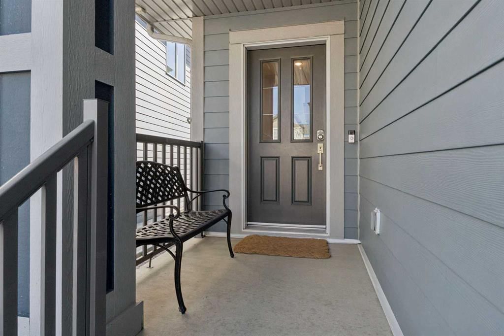 52 Mahogany Way SE, Calgary — photo 5 of 47