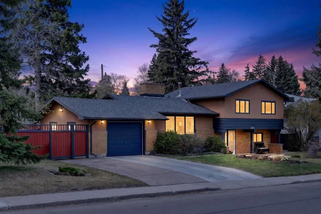 3811 24 Street NW, Calgary — photo 2 of 47
