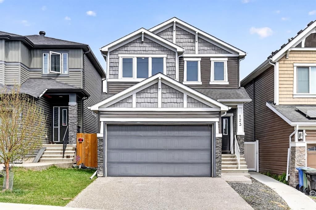 123 Evanscrest Way NW, Calgary — main listing photo