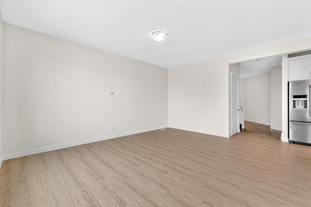 123 Evanscrest Way NW, Calgary — photo 5 of 50