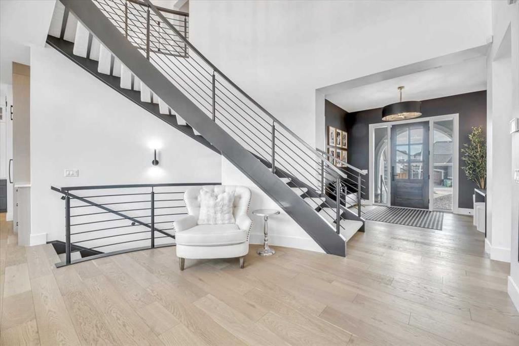 411 Marina Grove SE, Calgary — photo 4 of 50