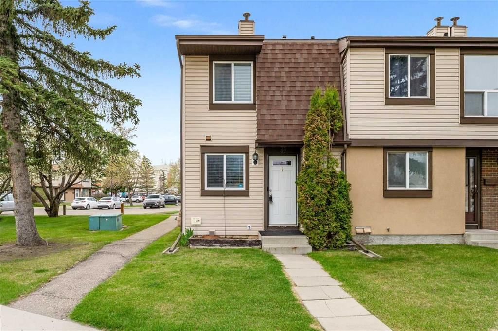 80, 2727 Rundleson Road NE, Calgary — photo 3 of 32