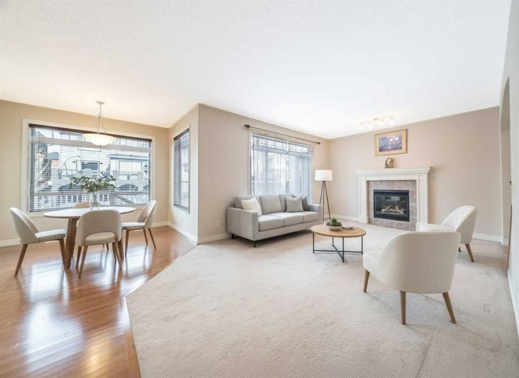 107 Panatella Close NW, Calgary — photo 4 of 43