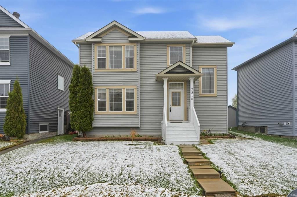 7816 Martha's Haven Park NE, Calgary — main listing photo
