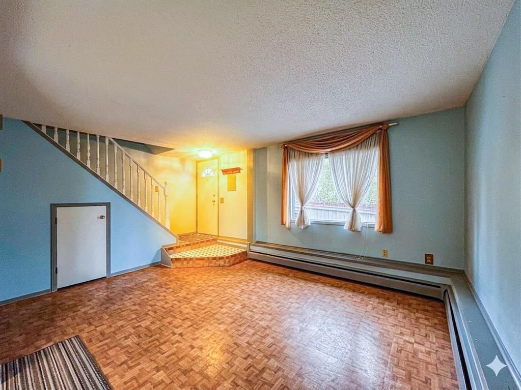 148, 3809 45 Street SW, Calgary — photo 4 of 23