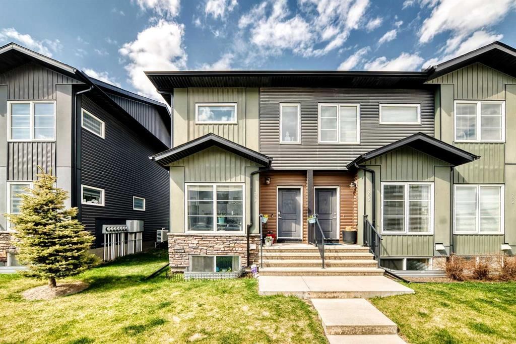 228 Red Embers Way NE, Calgary — photo 2 of 43