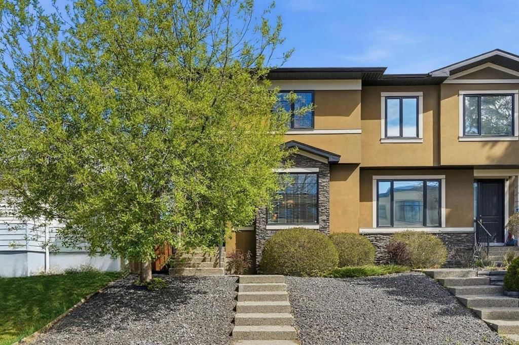 314 30 Avenue NE, Calgary — main listing photo