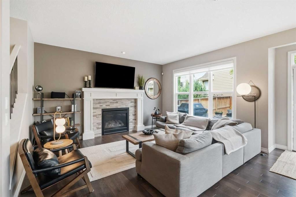 6 Mahogany Lane SE, Calgary — photo 3 of 40