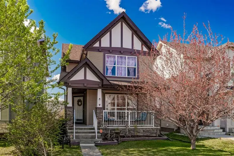 123 Silverado Plains Circle SW, Calgary — main listing photo