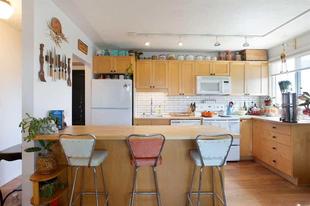 405, 2515 14A Street SW, Calgary — photo 4 of 21